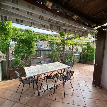 Licenza N.1 Presso La Magica Torre 3*